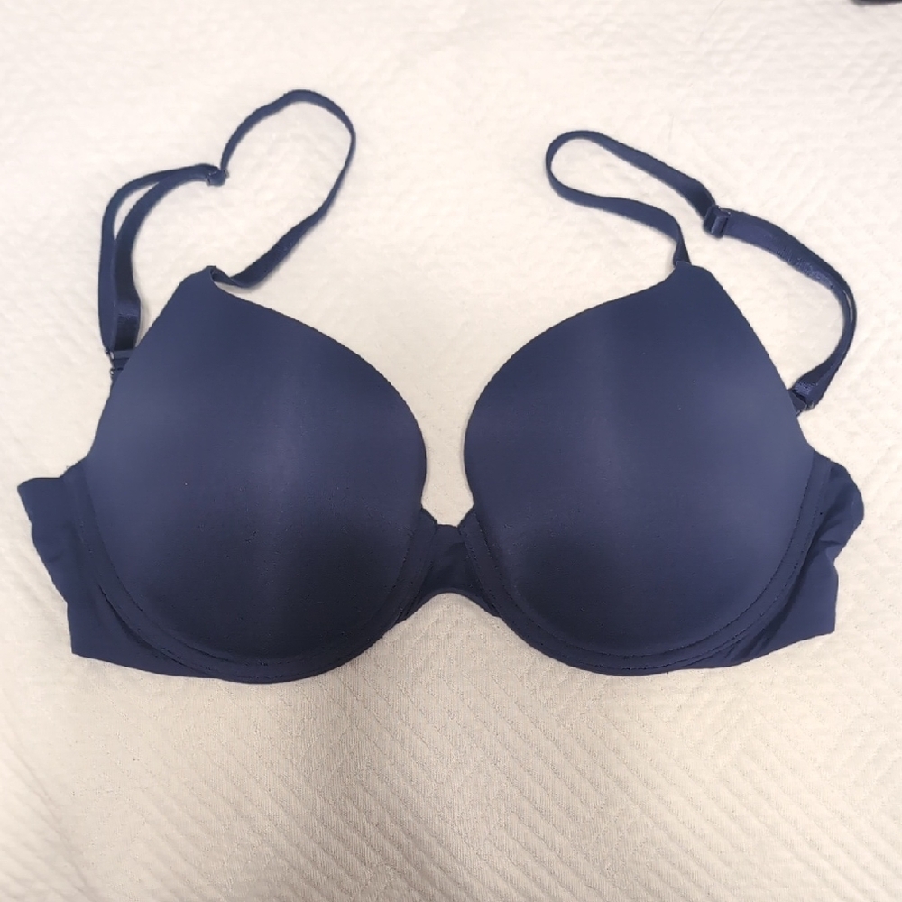Victoria's Secret Blue Push Up Bra